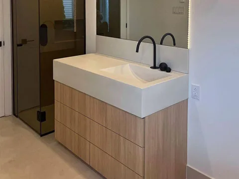 Vanite en beton modele bali couleur blanc poli.