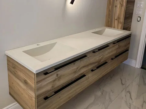 Vanite en beton modele bali couleur blanc poli.