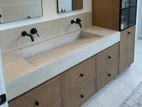 Vanite en beton modele flo couleur linen poli.